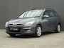 Hyundai i30 CW 1.6i Style * TREKHAAK * PDC !!