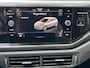 Volkswagen Polo 1.0 TSI Life Edition Automaat / Camera / Airco / PDC V+A / Navigatie via Apple CarPlay Android / Draadloos Laden / 15" LM wielen /