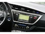 Toyota Auris Touring Sports 1.8 Hybrid Executive LEER PANORAMADAK NAVIGATIE STOELVERW.