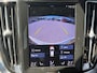Volvo V60 2.0 B3 R-Design | Trekhaak | Achteruitrijcamera | Parkeersensoren | Sportstoelen | Keyless Entry | Elektrische Achterklep | Cruise Control Adaptief | BLIS | Stoelverwarming | Lichtmetalen Velgen 19 inch | Navigatie | Apple Carplay | Android Auto