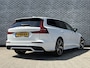 Volvo V60 2.0 B3 R-Design | Trekhaak | Achteruitrijcamera | Parkeersensoren | Sportstoelen | Keyless Entry | Elektrische Achterklep | Cruise Control Adaptief | BLIS | Stoelverwarming | Lichtmetalen Velgen 19 inch | Navigatie | Apple Carplay | Android Auto