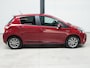 Toyota Yaris 1.5 Hybrid Design Red ✅Afn Trekhaak✅Navi✅Lane Ass.✅Clima✅Cruise✅Camera✅