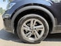 Volkswagen T-Roc 1.5 TSI R-Line / Panorama / Virtual / LED / Elect. Achterklep / DAB / Carplay / Massage / Keyless / Camera