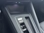 Volkswagen Golf 1.5 eHybrid Life Edition | Pano Dak | Trekhaak | Camera | Side Assist | ACC | Stuur-/Stoelverwarming | Spiegelpakket | Getint Glas | 17'' |