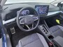 Volkswagen Golf 1.5 eHybrid Life Edition | Pano Dak | Trekhaak | Camera | Side Assist | ACC | Stuur-/Stoelverwarming | Spiegelpakket | Getint Glas | 17'' |