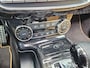 Mercedes-Benz G-klasse 350 BLUETEC 211PK | Distronic | Schuif/kantel dak | Designo | Stoelverwarming/verkoeling | Stuurverw. | Trekhaak | Elek. stoelen + memory | Camera | Standverwarming | Grijs kenteken | Vol |