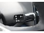 Volvo EX30 Single Motor Extended Range Plus 69 kWh | Elektrisch verstelbare en verwarmbare voorstoelen | Warmtepomp | Adaptieve cruise control | Verwarmbaar stuurwiel | Keyless | Semi-elektrische Trekhaak | Harman/Kardon Premium Audio |