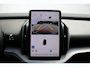 Volvo EX30 Single Motor Extended Range Plus 69 kWh | Elektrisch verstelbare en verwarmbare voorstoelen | Warmtepomp | Adaptieve cruise control | Verwarmbaar stuurwiel | Keyless | Semi-elektrische Trekhaak | Harman/Kardon Premium Audio |