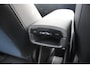 Volvo EX30 Single Motor Extended Range Plus 69 kWh | Elektrisch verstelbare en verwarmbare voorstoelen | Warmtepomp | Adaptieve cruise control | Verwarmbaar stuurwiel | Keyless | Semi-elektrische Trekhaak | Harman/Kardon Premium Audio |