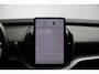 Volvo EX30 Single Motor Extended Range Plus 69 kWh | Elektrisch verstelbare en verwarmbare voorstoelen | Warmtepomp | Adaptieve cruise control | Verwarmbaar stuurwiel | Keyless | Semi-elektrische Trekhaak | Harman/Kardon Audio