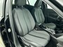 Peugeot e-2008 EV Allure Pack 50 kWh | 1ste Eigenaar | Accu 93% | Stoelverwarming | Achteruitrij Camera | Apple Carplay/Android Auto | Climate Control |