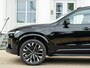 Volvo XC90 2.0 T8 Plug-in hybrid AWD Ultra Dark | Pano | HarmanK | Luchtvering | Head-up | Trekhaak |