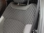 Renault Captur 0.9 TCe Intens 90pk | Climate Control | Camera | Keyless | Dodehoek Detectie | Navigatie | Cruise Control | LMV 17"