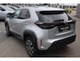 Toyota Yaris Cross 1.5 HYBRID 115 DYNAMIC STOEL/STUURVERW CAMERA APPLE/ANDROID 17 '' LM-VELGEN LED KEYLESS AD-CRUISE