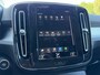 Volvo XC40 1.5 T3 Momentum Pro / Achteruitrijcamera / Panoramadak / Trekhaak /
