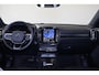 Volvo C40 Extended Range Plus 82 kWh - IntelliSafe Assist & Surround - Parkeercamera achter - Verwarmde voorstoelen & stuur - Parkeersensoren voor & achter - Draadloze tel. lader - Warmtepomp - High Performance audio- Extra getint glas - Semi elektr. inklapbare trekhaak - 19' LMV