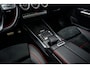 Mercedes-Benz B-klasse 180 Business Solution AMG Pano/Sfeer/Camera/Memory