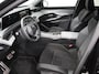 Peugeot E-3008 210 GT-Line 73 kWh Automaat Climate control Adaptieve cruise control 360 camera Keyless Apple Carplay/ Android auto Led Verwarmde voorstoelen Stuurverwarming Parkeersensoren Navigatie