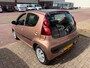 Peugeot 107 1.0 Active | Brun Hickory|1E EIG |NIEUW APK|AIRCO |LUXE UITVOERING|