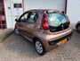 Peugeot 107 1.0 Active | Brun Hickory|1E EIG |NIEUW APK|AIRCO |LUXE UITVOERING|