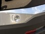 Mitsubishi Eclipse Cross Intense 87 kWh NIEUW UIT VOORRAAD LEVERBAAR | Warmtepomp | Apple CarPlay & Android Auto | Adaptieve Cruise Control | Verwarmbare voorstoelen | Elektrisch bedienbare achterklep | Navigatiesysteem | 8 jaar fabrieksgarantie