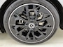 Mercedes-Benz CLA Shooting Brake 180 Business Solution AMG | Premium pakket | Nightpakket | Sportstoelen | URBAN GUARD | Massage functie | 19" vijfspaaks lichtmetalen AMG-velgen | Warmtewerend, donkergetint glas |