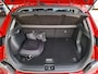 Hyundai Kona Electric EV Fashion 64 kWh | Trekhaak | Apple Carplay/Android Auto | Achteruitrijcamera | Lichtmetalen velgen | Climate control | Navigatie |