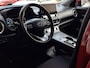 Hyundai Kona Electric EV Fashion 64 kWh | Trekhaak | Apple Carplay/Android Auto | Achteruitrijcamera | Lichtmetalen velgen | Climate control | Navigatie |