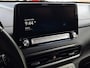 Hyundai Kona Electric EV Fashion 64 kWh | Trekhaak | Apple Carplay/Android Auto | Achteruitrijcamera | Lichtmetalen velgen | Climate control | Navigatie |