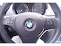BMW 1-Serie 116i Introduction airco sportstoelen mistlampen-voor stuurbediening cruise-controle 16"-lmv