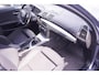 BMW 1-Serie 116i Introduction airco sportstoelen mistlampen-voor stuurbediening cruise-controle 16"-lmv