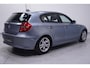 BMW 1-Serie 116i Introduction airco sportstoelen mistlampen-voor stuurbediening cruise-controle 16"-lmv
