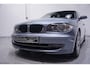 BMW 1-Serie 116i Introduction airco sportstoelen mistlampen-voor stuurbediening cruise-controle 16"-lmv