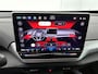 Volkswagen ID.4 Pro Business 77 kWh 286 PK | Trekhaak | 360 Camera | 19" lichtmetalen velgen | IQ Lights | Stoelverwarming | Apple Carplay draadloos | Stuurverwarming | Lane assist | Android Auto draadloos | Parkeersensoren | Navigatie |