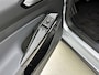 Volkswagen ID.4 Pro Business 77 kWh 286 PK | Trekhaak | 360 Camera | 19" lichtmetalen velgen | IQ Lights | Stoelverwarming | Apple Carplay draadloos | Stuurverwarming | Lane assist | Android Auto draadloos | Parkeersensoren | Navigatie |