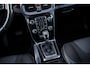 Volvo V40 1.5 T2 Polar+ | Automaat | Stoelverwarming | Navigatie | LED koplampen | Parkeersensoren Achter | Climate Control | Cruise Control | Volvo On Call | 16 inch velgen | Regensensor |