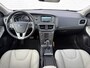 Volvo V40 2.0 T5 Summum | Automaat | Navigatie | High Performance Audio | Parkeersensoren | Cruise Control Adaptief | BLIS | Keyless Entry | Alarm | Lederen Bekleding | Stoelverwarming | Nederlandse auto