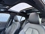 Volvo XC40 Plug-in Hybrid T5 R-Design | Panoramadak | Elektrisch Verstelbare Voorstoelen | Harman Kardon Audio | 360 Graden Camera | Stoelverwarming | Trekhaak | Lederen Bekleding