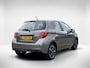 Toyota Yaris 1.3 VVT-i Dynamic Bi-Tone | Cruise control | achteruitrij camera | Airco | Bluetooth |