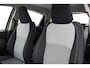 Toyota Yaris 1.5 Hybrid Active | Navigatie | Cruise Control | Clima | Parkeersensoren achter | Camera | Rijstrooksensor | Bluetooth