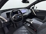 BMW iX xDrive40 Business Edition Plus 77 kWh SOH 100% | DRIVING ASSISTENT PROF. | STOEL + STUURVERWARMING EN MASSAGE| ELEKTRISCHE TREKHAAK| SKYLOUNGE | LASER|