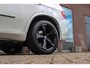 BMW X5 xDrive30i High Executive | Sport pakket | Soft Close | Panoramadak | Comfortstoelen | Keyless entry | Navigatie Professional | Stoelventilatie | Xenon | Bluetooth | Sportonderstel