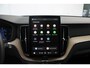 Volvo XC60 T6 Plug-in hybrid AWD Plus Dark | Head-up Display | Visual Park Assist incl. 360° Camera | Panoramisch Schuif-/Kanteldak | Harman/Kardon | Semi-elektrische Trekhaak | Keyless | BLIS | Elektrische Achterklep Met Sensorsturing | Adaptieve Cruise Control | Pilot Assist | Elektrisch Verstelbare Stoelen Met Geheugen | Stoelverwarming Voor- en Achter | Stuurverwarming | Lederen Dashboard