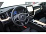 Volvo XC60 T6 Plug-in hybrid AWD Plus Dark | Head-up Display | Visual Park Assist incl. 360° Camera | Panoramisch Schuif-/Kanteldak | Harman/Kardon | Semi-elektrische Trekhaak | Keyless | BLIS | Elektrische Achterklep Met Sensorsturing | Adaptieve Cruise Control | Pilot Assist | Elektrisch Verstelbare Stoelen Met Geheugen | Stoelverwarming Voor- en Achter | Stuurverwarming | Lederen Dashboard