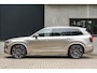 Volvo XC90 T8 Ultra Bright B&W Pano Lucht HUD Massage 22'