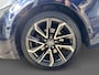 Toyota Corolla Touring Sports 2.0 Hybrid Premium | APPLE CARPLAY | AUTOMAAT | TREKHAAK | ACHTERUITRIJCAMERA | HEAD UP DISPLAY