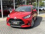Toyota Yaris 1.5 Hybrid Dynamic Plus | Stoelverwarming, Keyless, Lichtmetalen velgen, Parkeercamera, Adaptive cruise control