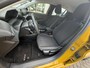 Peugeot e-208 EV Active Pack 50 kWh Navigatie | Cruise control | Stoel verwarming | Apple Carplay & Android Auto | Parkeer Sensoren achter | DAB+ | Keyless Start