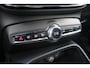 Volvo XC40 Single Motor Extended Range Ultimate 82 kWh | Adaptive Cruise & Pilot Assist | Panoramisch Schuif-/Kanteldak | Power Seats incl. Memory | Premium Harman/Kardon Audio | Google Services | Elektr. Achterklep | 360 Camera | Keyless | Semi-elektr. Trekhaak