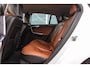 Volvo V60 2.4 D6 AWD Plug-In Hybrid Summum | 3e eigenaar | NL auto | Sportstoelen | Memory | Cruise control | Navigatie | Bluetooth | Stoelverwarming | Climate control | Trekhaak